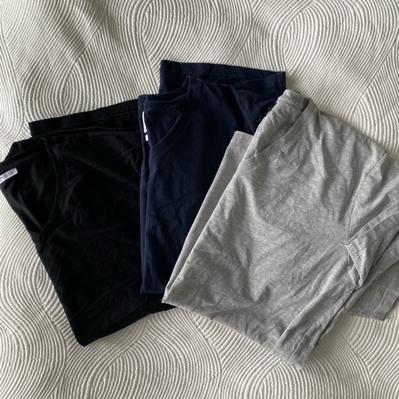 Zara men’s t-shirts bundle (3 for 1) - Picture 2 of 5